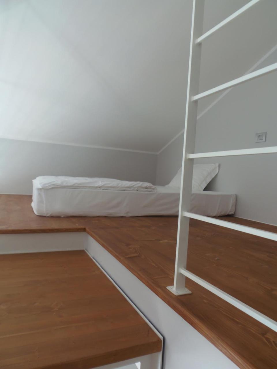Albergo Dongo Εξωτερικό φωτογραφία