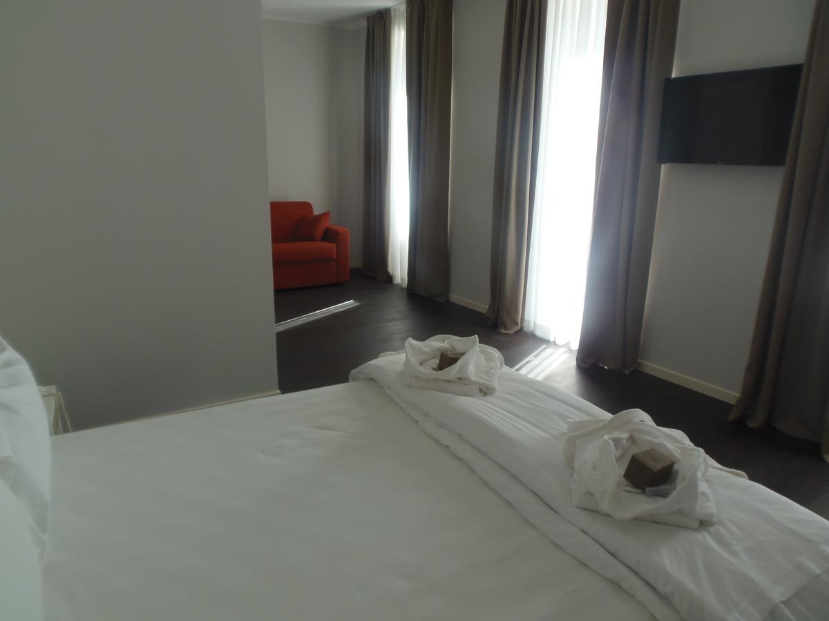 Albergo Dongo Εξωτερικό φωτογραφία